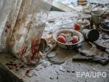 СНБО: В Алчевске террористы выдают "гуманитарную помощь" &ndash; одну буханку хлеба на четыре дня