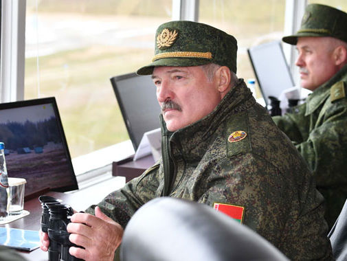 Лукашенко: Кроме России, наверное, Беларуси рассчитывать не на кого. И даже на нее мы не можем на 100% положиться