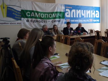 Шеремета и Семенченко не идут на выборы в рядах партии "Самопоміч"