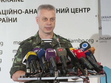 СНБО: Из Украины выехали 10 автомобилей с российскими силовиками