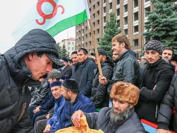 ﻿Гозман: У Чечні та Інгушетії із хвилини на хвилину може розпочатися війна. Але на федеральних каналах – Порошенко і русофобія
