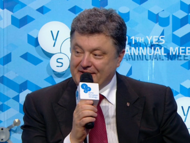 Порошенко пообещал успехи в борьбе с коррупцией после парламентских выборов