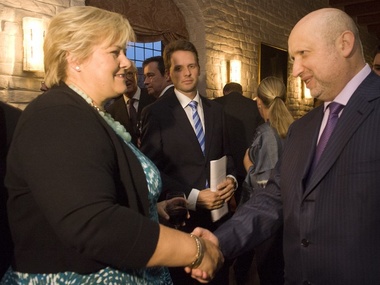 Турчинов обсудил с премьером Норвегии экономическое и энергетическое сотрудничество 