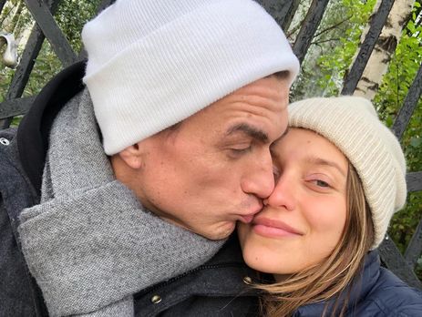 ﻿Вагітна Тодоренко разом із Бузовою заспівала під акомпанемент Топалова