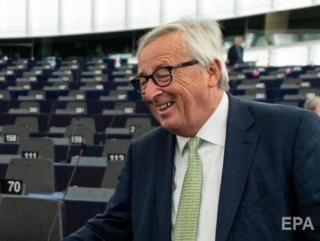 Юнкер станцевал, как Мэй, на конференции Консервативной партии. Видео