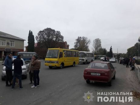 Взрывы на арсенале в Черниговской области. В ГСЧС сообщили, что из зоны поражения эвакуировали 12 тыс. человек