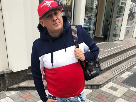 Потап сбрил бороду и поделился портретными снимками