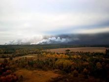 В Ичне горят склады боеприпасов. Фоторепортаж 