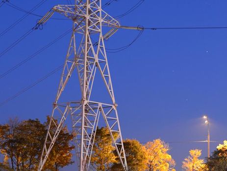 Понад тисячу абонентів залишається без світла через НП на арсеналі в Чернігівській області – 