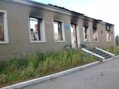Поселок Станица Луганская после обстрела. Фоторепортаж
