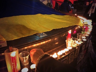 Евромайдан почтил память россиян, погибших в терактах в Волгограде. Фоторепортаж