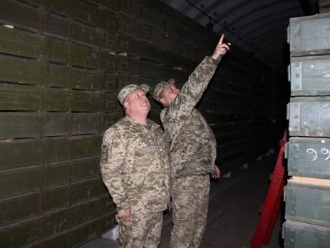 ﻿Диверсія на арсеналі поблизу Ічні показала, що ухвалених після попередніх диверсій заходів недостатньо – командувач Сухопутних військ ЗСУ