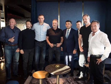 Шрайк: Когда я вижу рядом Шварценеггера и Гройсмана, то не готов сразу определить, кто из них потешный персонаж, а кто может показать, как управлять государством