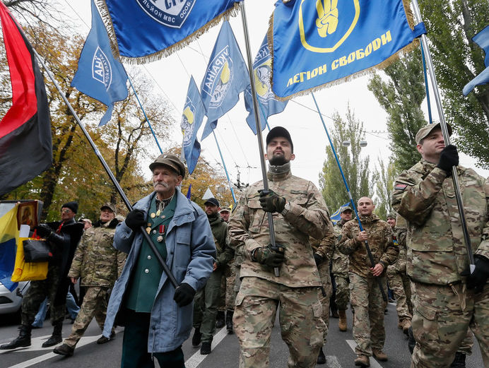 ﻿У Києві відбувається марш УПА. Трансляція 
