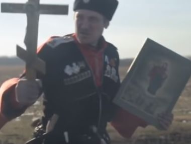 ﻿У Конотопі на концерті з нагоди Дня захисника України увімкнули відео з бойовиками