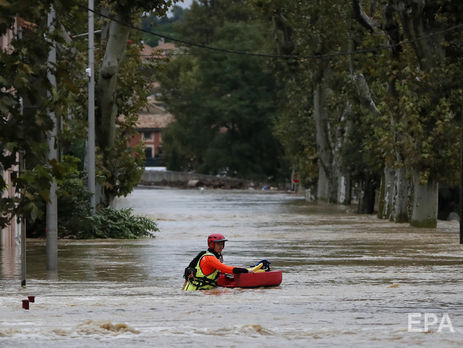 В результате наводнения на юге Франции погибли 13 человек