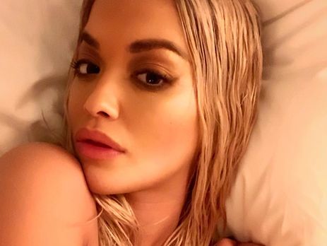 Рита Ора позировала без одежды для Clash