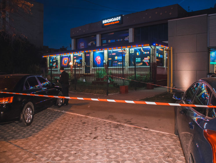 ﻿Приблизно 40 людей улаштувало бійку на ножах у Києві – ЗМІ