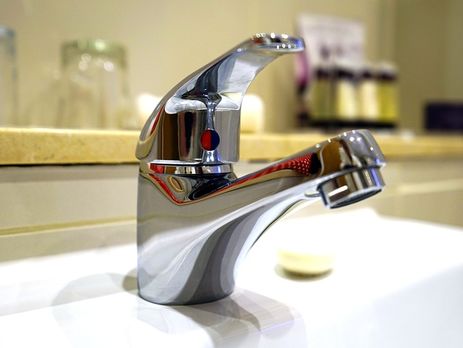 В Донецкой области почти 43 тыс. человек остались без воды из-за прорыва водовода – ГСЧС