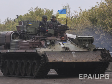 СНБО: Украина начнет выводить тяжелую технику из зоны АТО только после того, как боевики прекратят обстрелы на 24 часа
