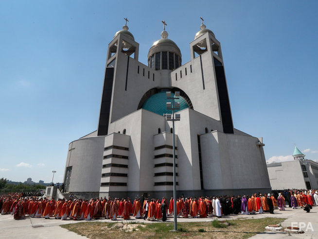 Создание поместной православной церкви в Украине больше всего поддерживают греко-католики и прихожане УПЦ КП – опрос