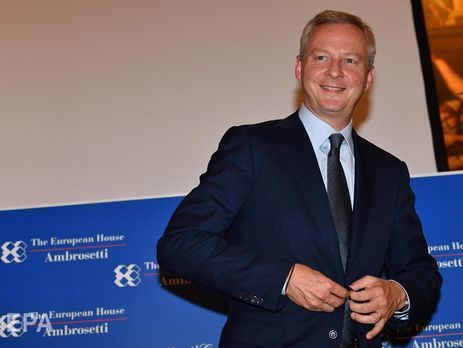 Министр экономики Франции отменил поездку в Саудовскую Аравию