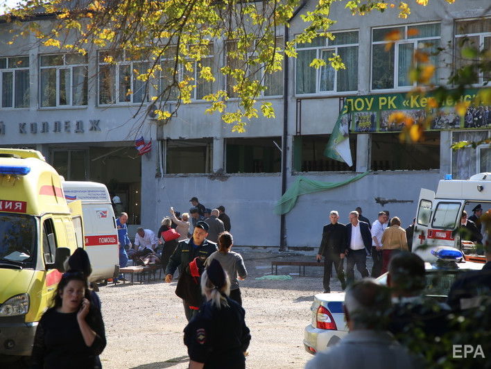 Преподаватель керченского колледжа о ЧП: Стрелок не мог быть один, выстрелы были из разных уголков здания