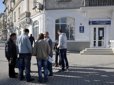 Работникам севастопольского портофлота снизили зарплаты после оккупации