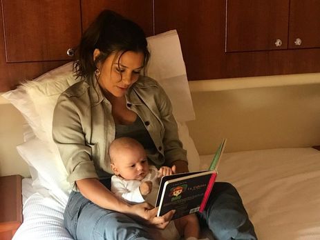 Лонгория показала четырехмесячного сына