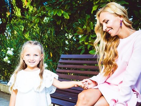 Дочь Навки и Пескова стихотворением поздравила отца с днем рождения