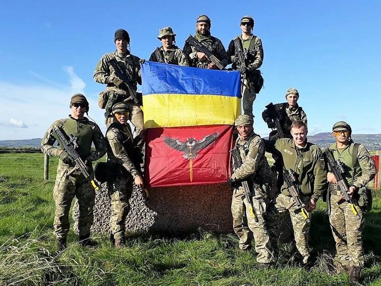 Украинские десантники завоевали серебро на многонациональных соревнованиях в Великобритании