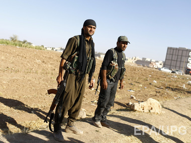 Курды обороняют сирийский город Кобани от боевиков "Исламского государства"