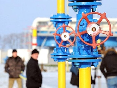 Яценюк: Украина должна купить у России 5 млрд кубометров газа, чтобы пройти зиму