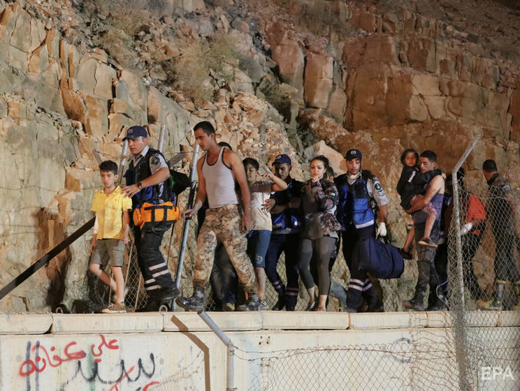 ﻿У Йорданії внаслідок раптової повені загинуло 18 осіб, більшість із них діти