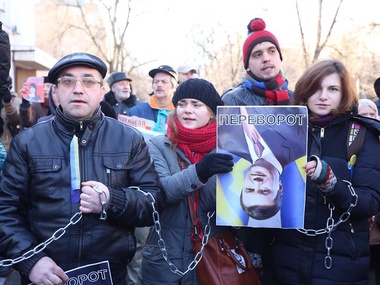 После Рождества Евромайдан усилит пикеты возле ГАИ
