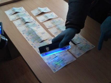 ﻿Головний лікар ветлікарні у Миколаївській області підробляв результати аналізів м'яса на тлі спалахів африканської чуми свиней – СБУ