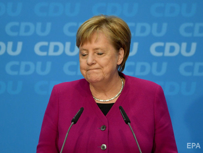 ﻿Меркель заявила, що піде з посади голови Християнсько-демократичного союзу, але залишиться канцлером Німеччини до 2021 року 