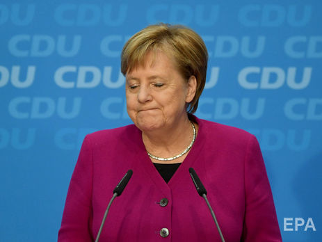 ﻿Меркель заявила, що піде з посади голови Християнсько-демократичного союзу, але залишиться канцлером Німеччини до 2021 року 