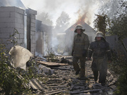 Перемирие на Донбассе постоянно нарушается