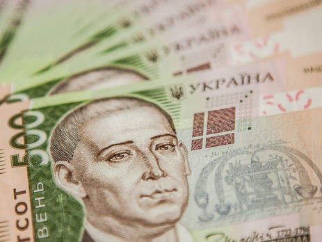 ﻿Середня зарплата в Україні зросла до 9042 грн на місяць – Держстат
