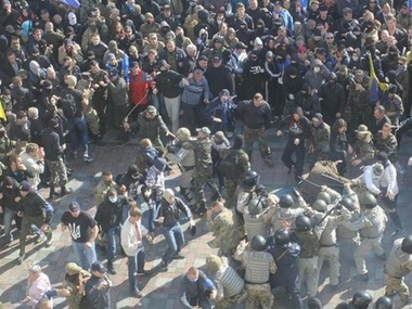 Аваков: В результате столкновений под Радой были задержаны 43 человека