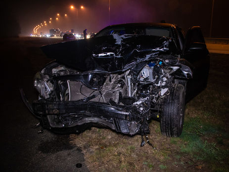 В Киеве Toyota врезалась в Mitsubishi прямо во время оформления ДТП – СМИ