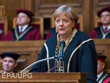 Меркель призвала решить газовый кризис в Украине, чтобы "Европа зимовала с газом"