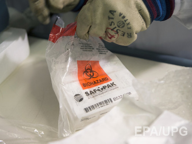 В США одобрили два теста на выявление вируса Эбола
