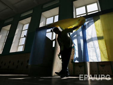На выборах в Украине зарегистрированы более двух тысяч наблюдателей