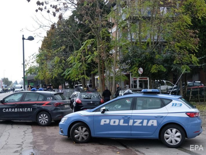Преступник, захвативший заложников в Италии, сдался полиции