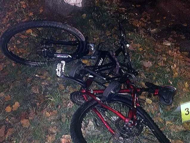Прокуратура Киева объявила о подозрении полицейскому, который сбил велосипедиста и скрылся