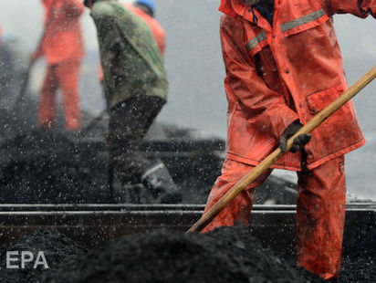 Наблюдатели ОБСЕ видели на Донбассе российские грузовики с углем