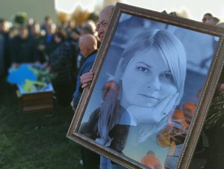 В Херсоне похоронили Гандзюк. Фоторепортаж