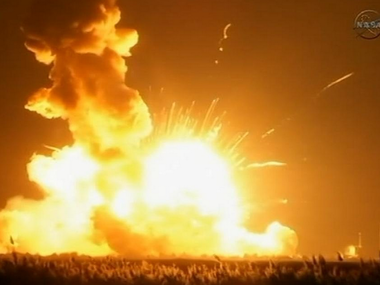 Ракета-носитель NASA взорвалась сразу после старта